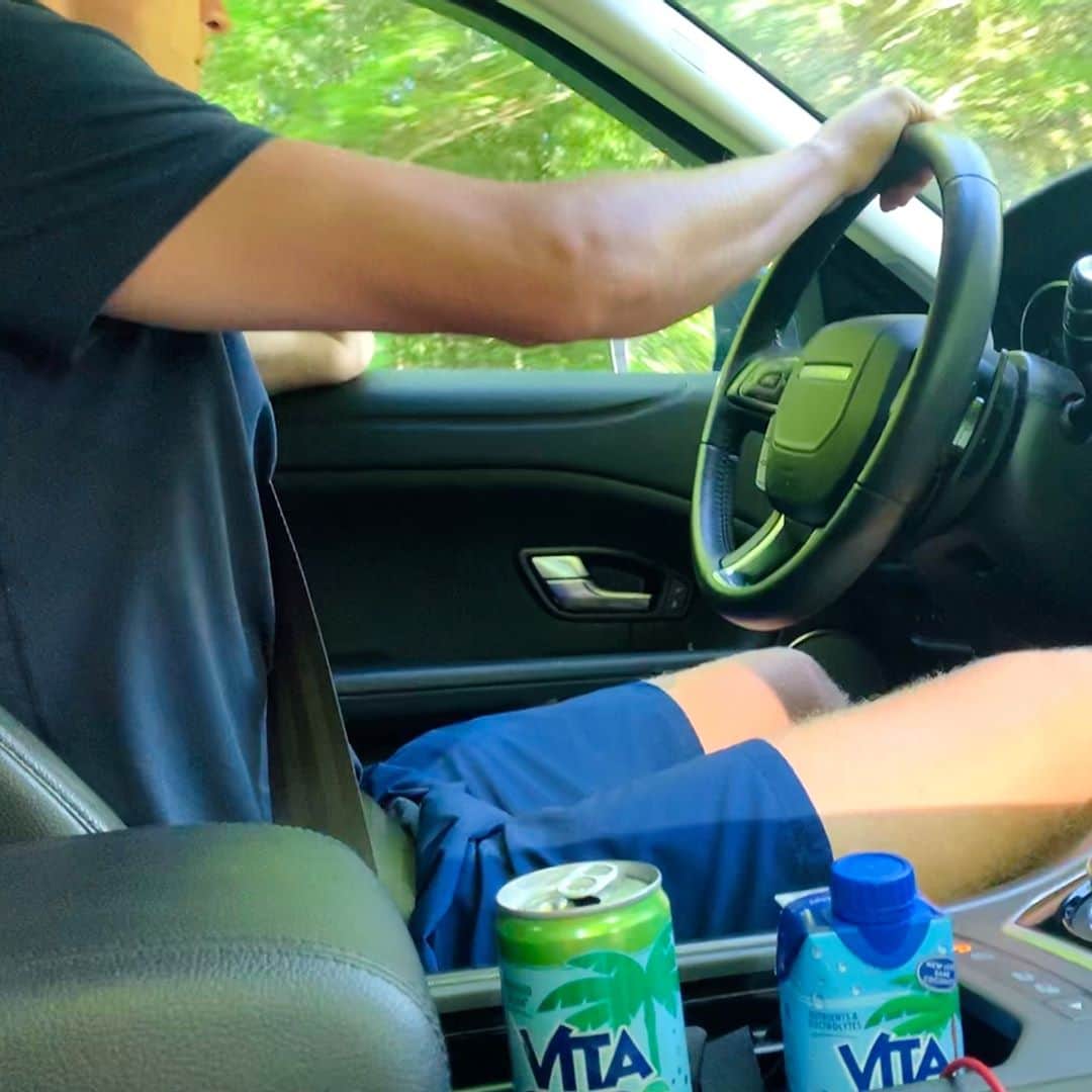 Vita Coco Coconut Waterのインスタグラム：「Our coconut water is perfect for on-the-go. Or if you just needed to put a drink in your cupholder.  Like, if you're cupholder was feeling lonely...or something.」