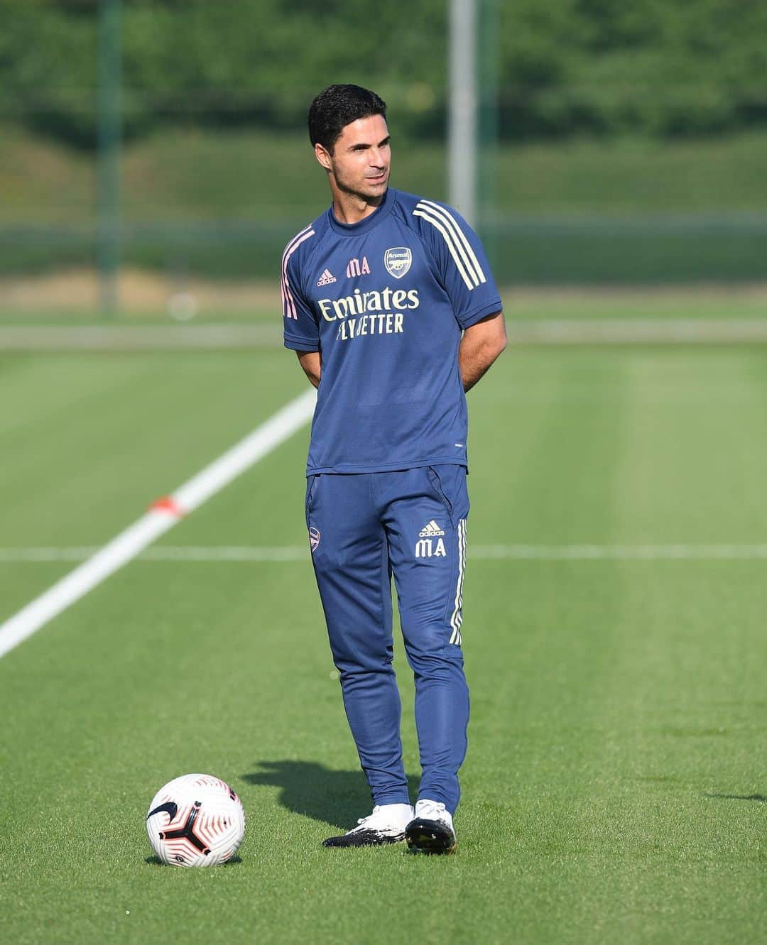 アーセナルFCさんのインスタグラム写真 - (アーセナルFCInstagram)「📈 Work. Focus. Improve.⁠⠀ ⁠⠀ #Arsenal #training #AFC #Gunners #COYG」9月22日 16時25分 - arsenal