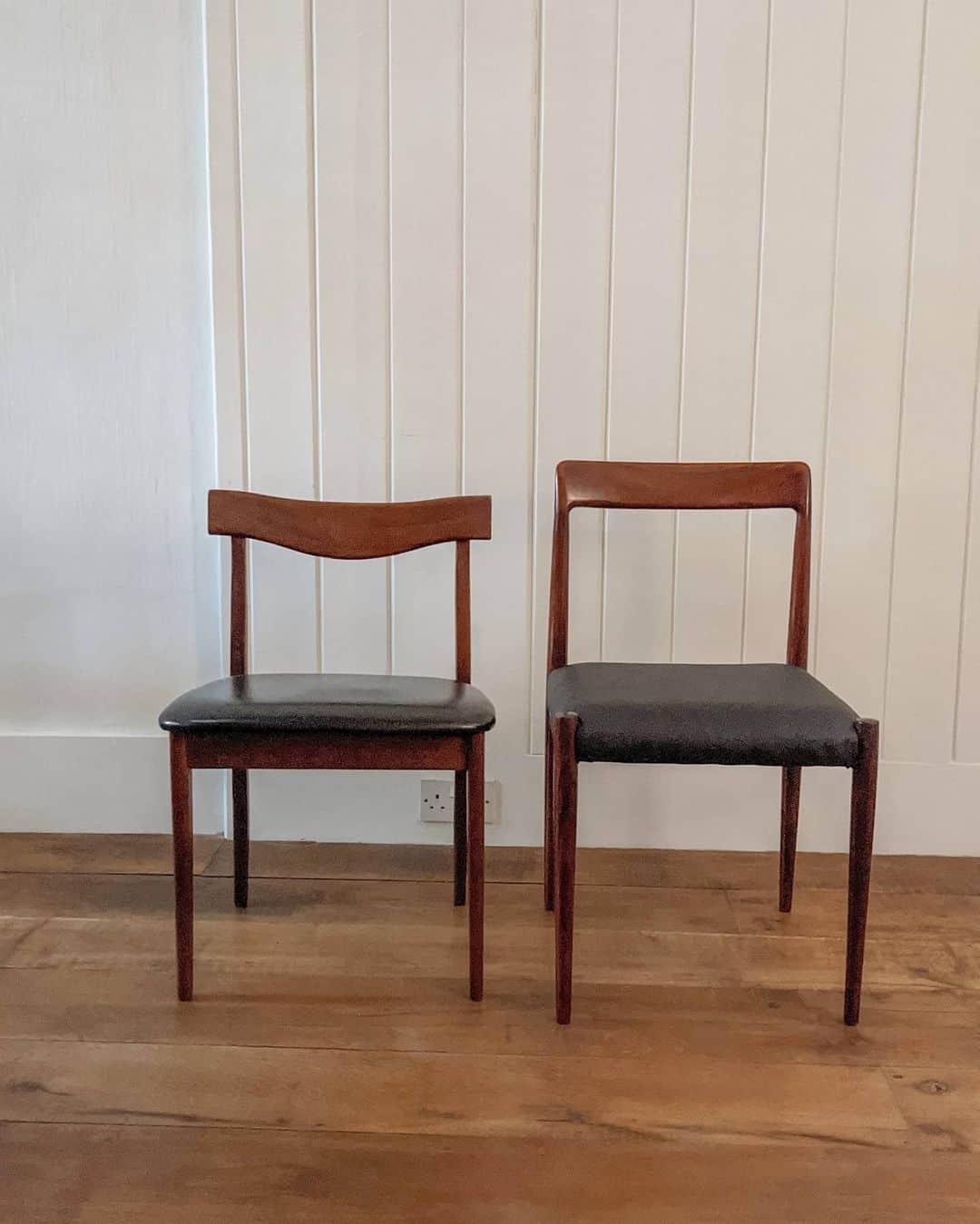 Mariko Kuoさんのインスタグラム写真 - (Mariko KuoInstagram)「Starting to really love our new home. We just completed our dining chair family with the addition of these Lübke 1960s Midcentury chairs. We've really gotten into finding antique gems as it's more sustainable and also incredible to think that it comes with unique stories. We're hoping our new place will be a mix of old and new 🤍」9月22日 16時28分 - marikokuo
