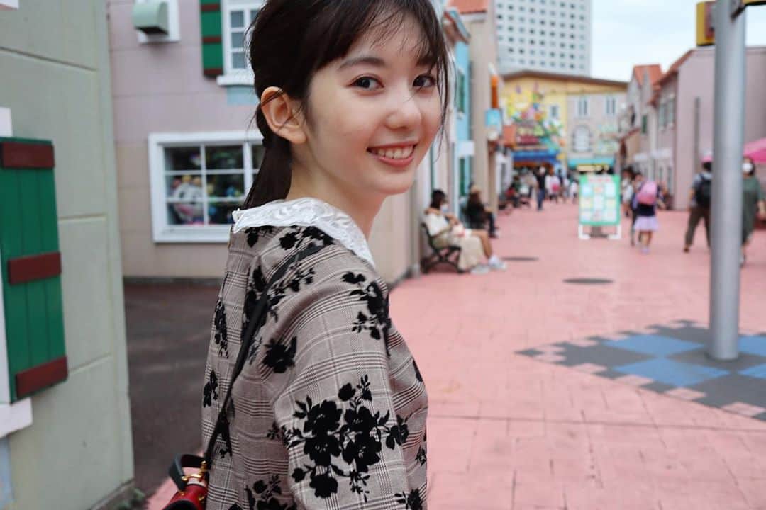 漆畑瑠菜のインスタグラム：「ドラゴンボール見つけるとつい💘 ・ #横浜#みなとみらい#コスモワールド #ドラゴンボール#撮影#一眼レフ#カメラ」