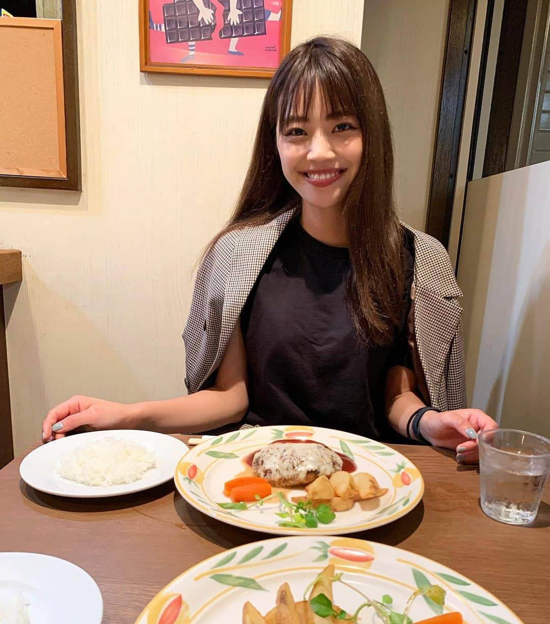 藤野結衣さんのインスタグラム写真 - (藤野結衣Instagram)「やっぱりとくらのハンバーグ❤️🤤🤤 . . . . . . . #とくらハンバーグ #とくら #ハンバーグ #京都 #京都グルメ #ハンバーグ大好き」9月22日 18時15分 - yui_fujino