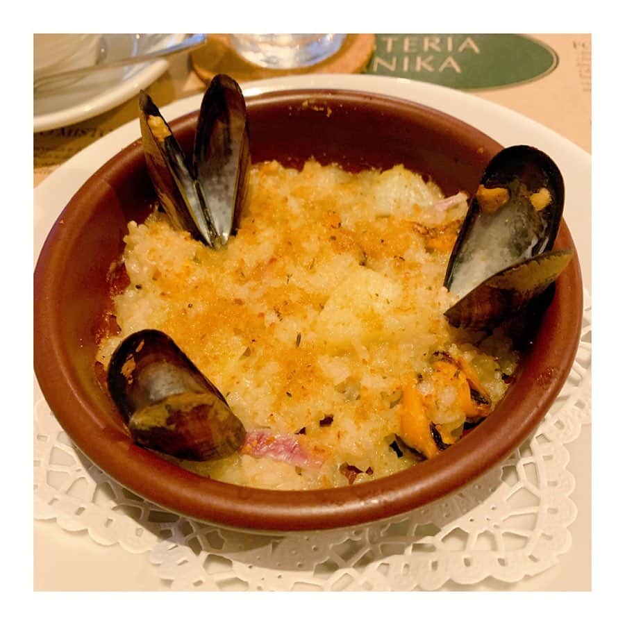 緒方桃子さんのインスタグラム写真 - (緒方桃子Instagram)「* 先日久しぶりに外食をしました☺️  天文館にある オステリア アニカ( @osteriaanika )さんです。  メインは和牛頰の赤ワイン煮込み。 とっても美味しかったです。 自家製ジンジャーエールも美味でした✨  手指消毒のアルコールや 店員さんのマスク着用など、 感染対策もされていました☺️  #オステリアアニカ #鹿児島イタリアン #鹿児島ディナー #天文館ディナー #kagoshima」9月22日 18時17分 - momokoogata0403