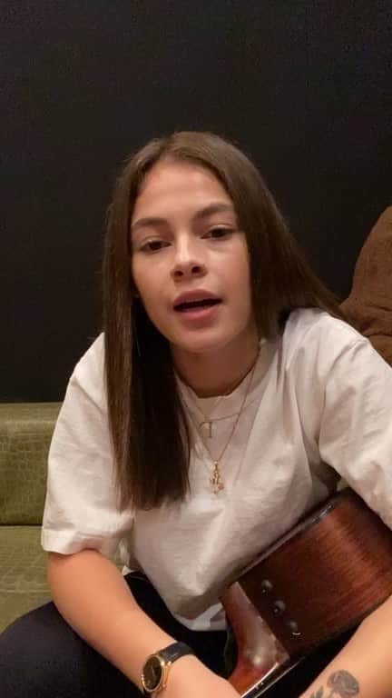 のインスタグラム：「Register to VOTE VOTE VOTE VOTE and pls enjoy @destinyrogers’ jam session while you’re here. 💫」