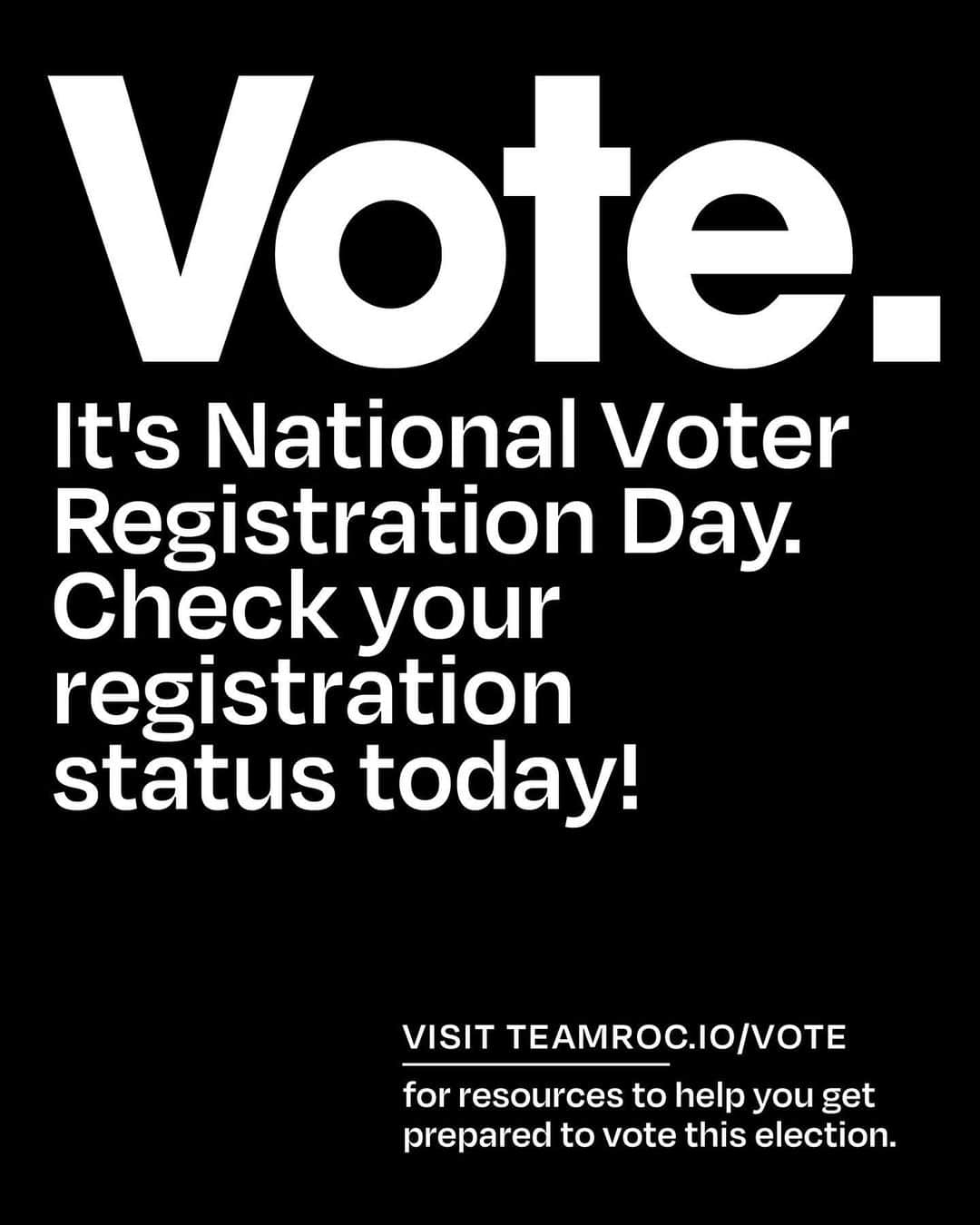 ロビン・シックのインスタグラム：「Your vote matters more than ever in this election! Visit teamroc.io/vote for everything you need to get registered in time for the 2020 election.  . (I’ll put the link in my bio. Registering to vote can be done in as little as 2 minutes!) #NationalVoterRegistrationDay」