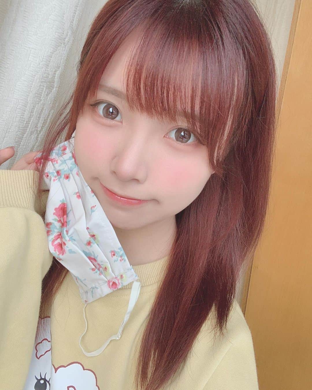 Liyuu（リーユウ）さんのインスタグラム写真 - (Liyuu（リーユウ）Instagram)「みんな毎日マスク付けるのは大事よ！！ 可愛いマスクaxesさんからもらった🥰」9月22日 21時14分 - koi_liyuu