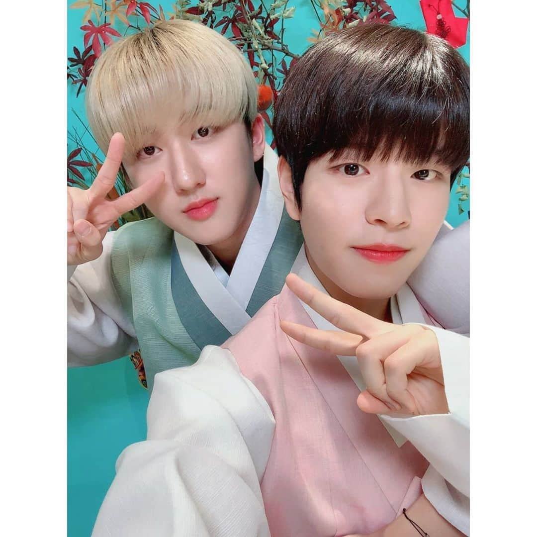 Stray Kidsさんのインスタグラム写真 - (Stray KidsInstagram)「꿀멍 #straykids #stay #댕축 #🐖🐇」9月22日 22時07分 - realstraykids