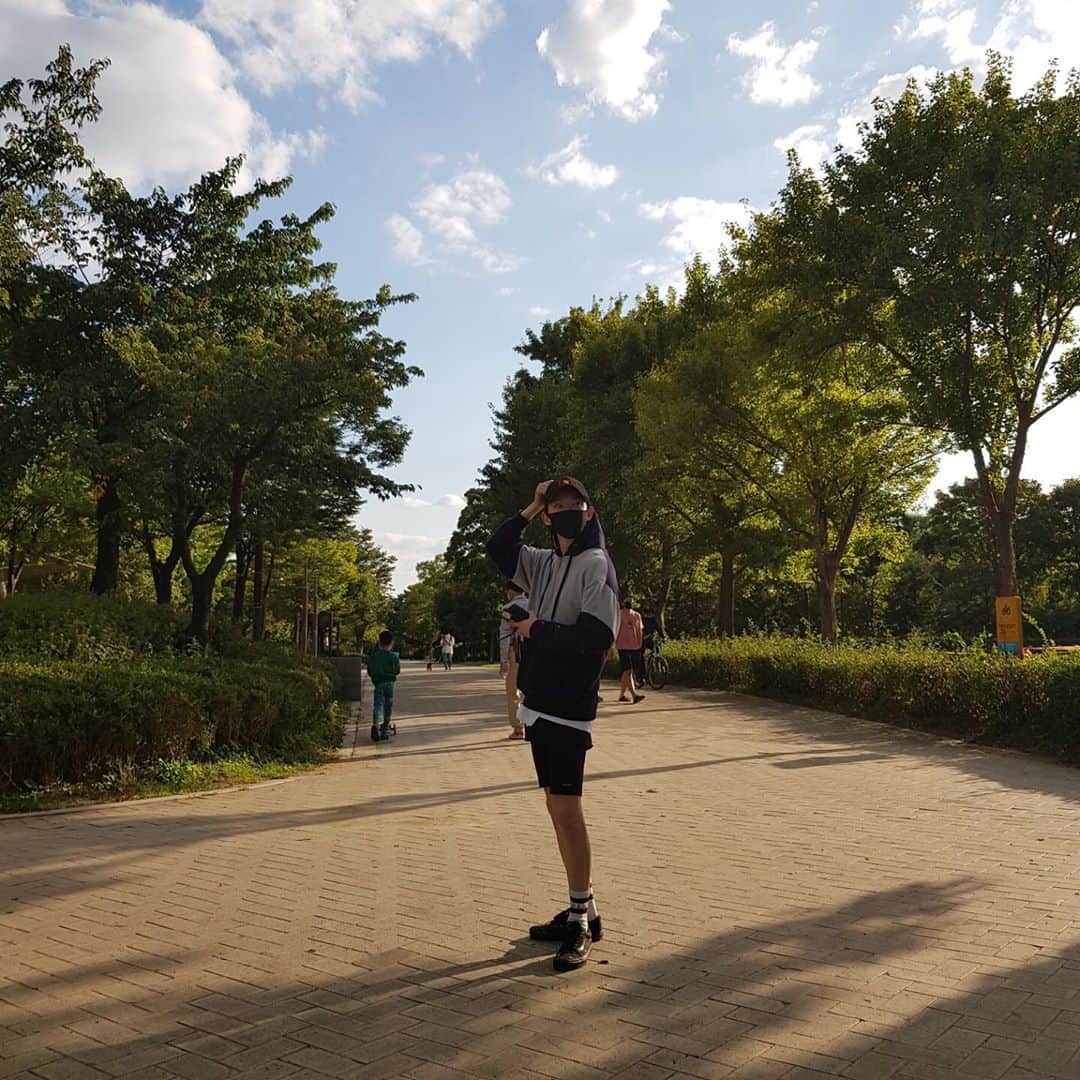 チョ・グォン さんのインスタグラム写真 - (チョ・グォン Instagram)「어안이벙벙」9月22日 22時24分 - kwon_jo