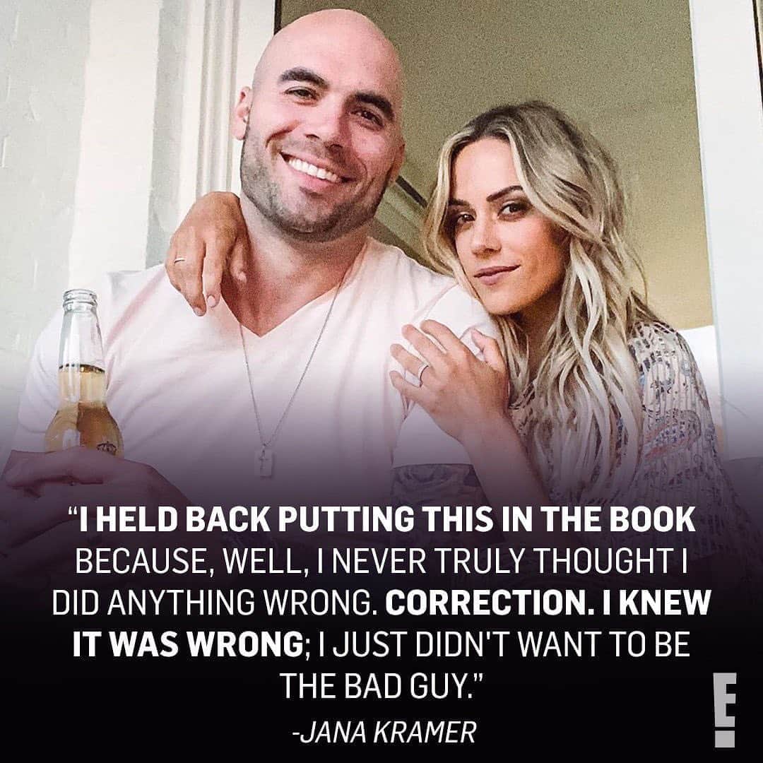 E! Onlineさんのインスタグラム写真 - (E! OnlineInstagram)「#OTH's Jana Kramer and Mike Caussin are sharing more than ever in their personal memoir. They discuss their marriage, his sex addiction, and her #DWTS "flings" at the link in our bio. (📷: Instagram)」9月22日 22時46分 - enews