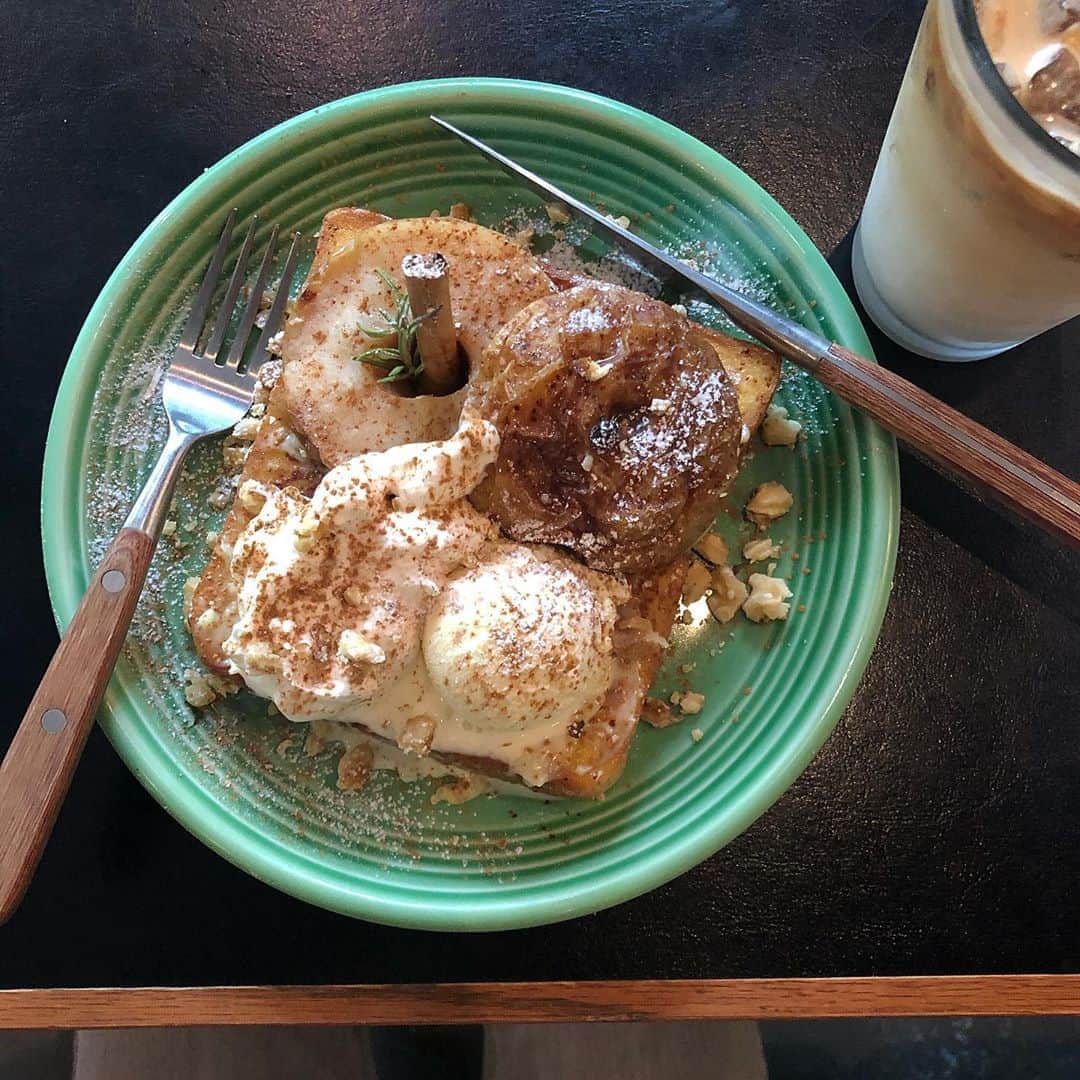 山﨑さおりのグルメインスタ