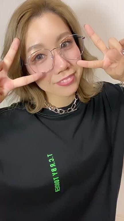 DJ CHI☆MEROのインスタグラム：「来月は名古屋PARCOダヨ👕 ↓オンラインショップはこちら↓ @tcr_by_toucher_official  (ﾃｨｰｼｰｱｰﾙﾊﾞｲﾄｩｼｪ)」