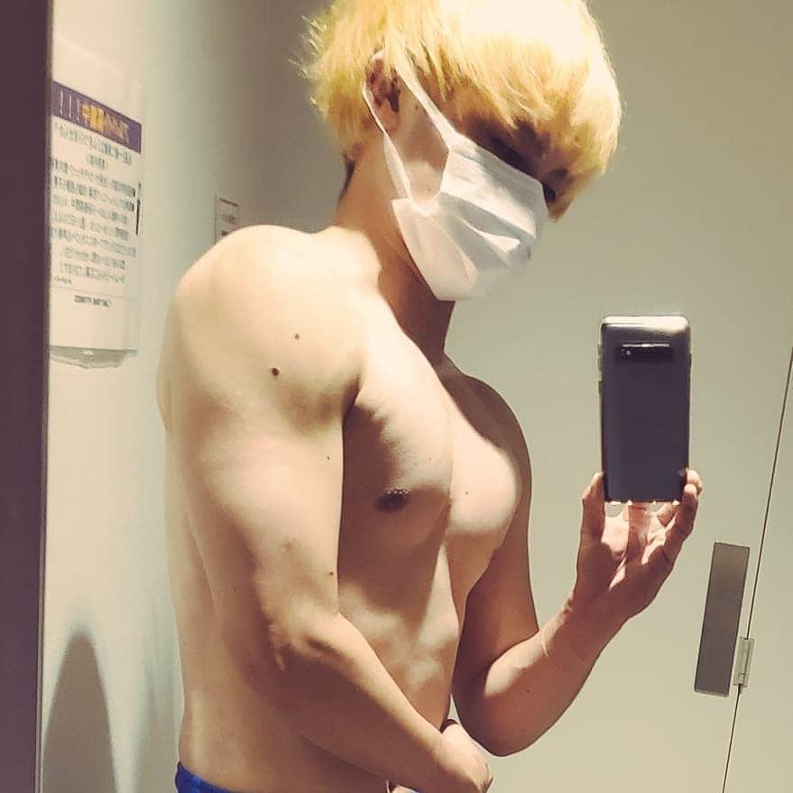 山口いく（アントワネット）のインスタグラム：「ちょっと絞りますので!数ヵ月後お楽しみにです!」