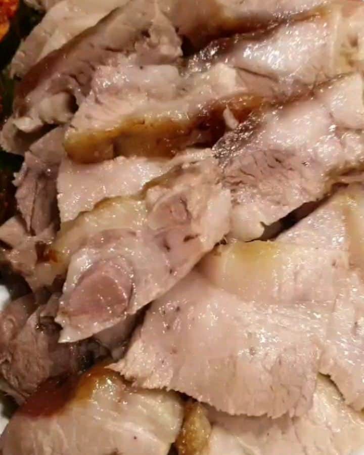 チョンギゴのインスタグラム：「아니 이렇게 먹고 다닐거면 차라리 뭐 먹방이라도 해서 기록이라도 남기던가 해야겠어... #정기고메 같이 뭐 컨텐츠 만들어보실분 연락주세요...」