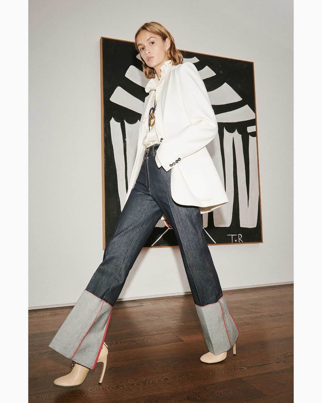 のインスタグラム：「LOOK 13 #VBSS21」