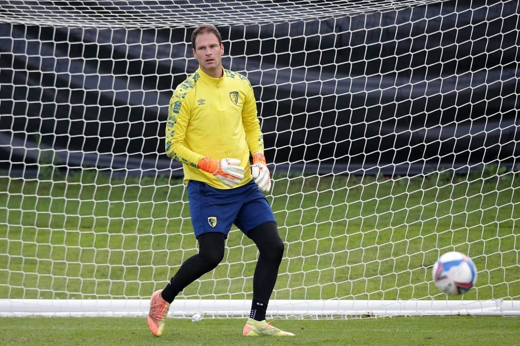 アスミル・ベゴヴィッチさんのインスタグラム写真 - (アスミル・ベゴヴィッチInstagram)「🍒⚽️🆎🧤 @officialafcb @ab1gk」9月23日 2時20分 - asmir1