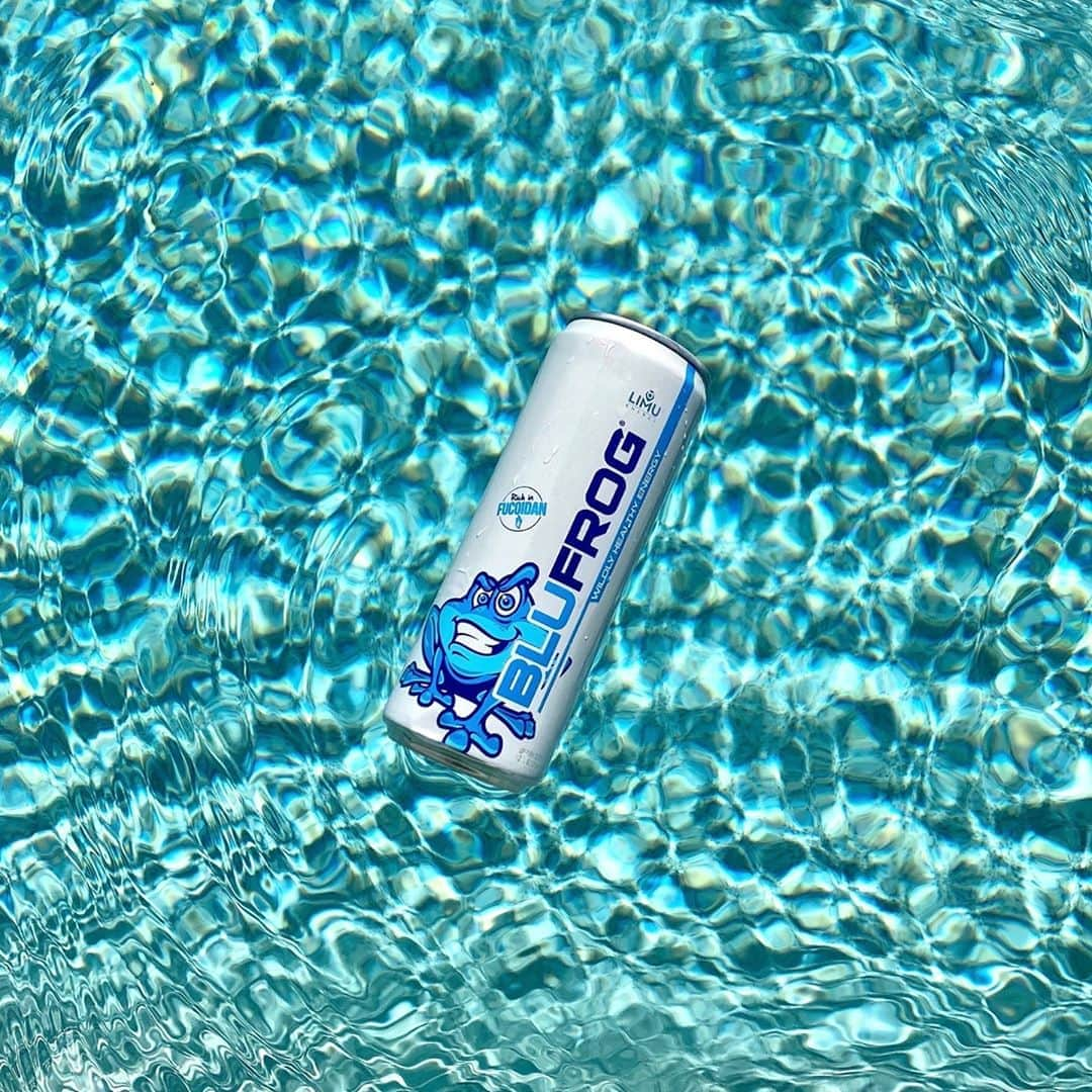 ARIIX Officialさんのインスタグラム写真 - (ARIIX OfficialInstagram)「Summer vibes all the time. 😎 Fall into ultra-premium Fucoidan-rich nutrition that gives you springs! 🐸 Water you waiting for?! 🌀⁠ ⁠ ⁠ ⁠ ⁠ #limu #limulife #ariix #ariix360 #blu2 #ariixproducts #fucoidan #seaweed #healthyenergy #cleanenergy #naturaldrink #naturalproducts #cleanproducts #healthydrink #fitfam #superfood #healthylifestyle #naturalcaffeine #health #fitness #energy #nutrition #glutenfree #proteinsupplement #nootropics #fitnessforyourbrain #cleanliving #cleanlifestyle⁠ ⁠ ⁠ ⁠ ⁠」9月23日 2時35分 - partnercoglobal