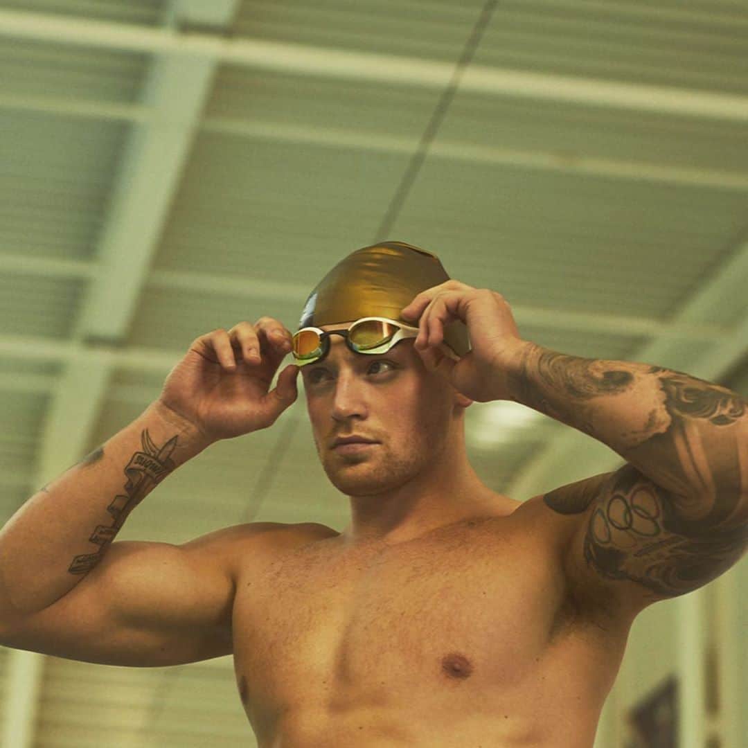 アダム・ピーティのインスタグラム：「Get the work done, recover, go again. Never Surrender. @scienceinsport」