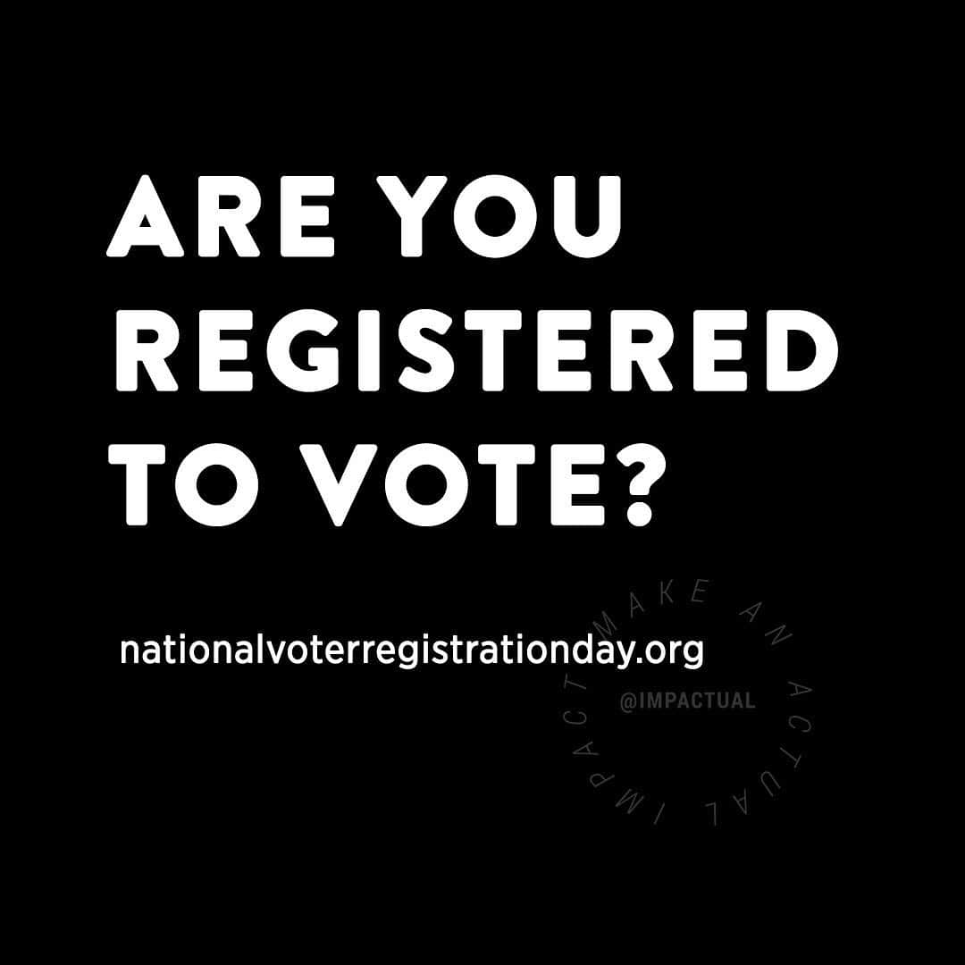 デミ・ロヴァートさんのインスタグラム写真 - (デミ・ロヴァートInstagram)「It’s #NationalVoterRegistrationDay 🎉🗳🇺🇸❤️ It’ll take less than 2 minutes. Register RIGHT NOW at NationalVoterRegistrationDay.org」9月23日 2時48分 - ddlovato