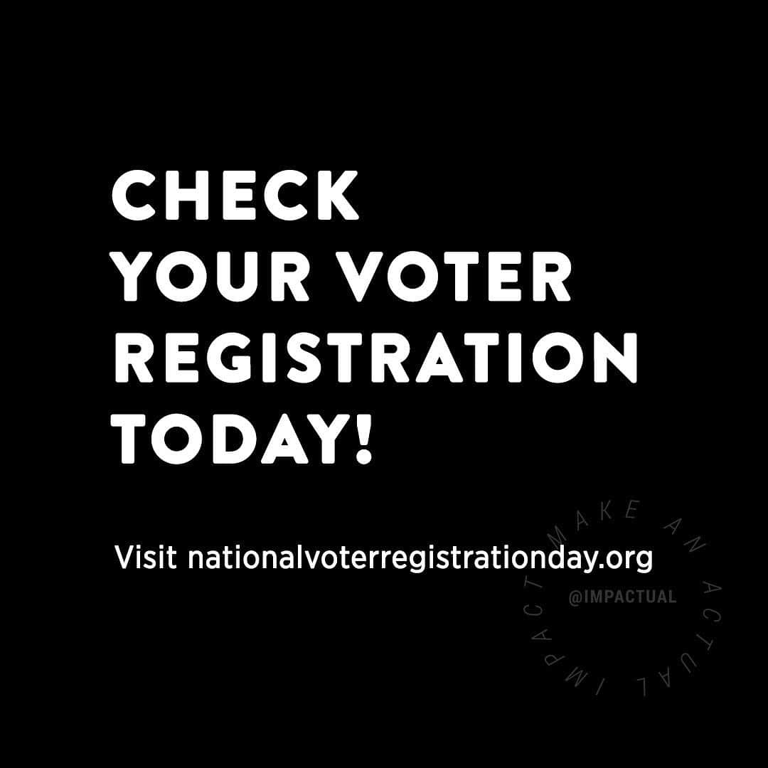 デミ・ロヴァートさんのインスタグラム写真 - (デミ・ロヴァートInstagram)「It’s #NationalVoterRegistrationDay 🎉🗳🇺🇸❤️ It’ll take less than 2 minutes. Register RIGHT NOW at NationalVoterRegistrationDay.org」9月23日 2時48分 - ddlovato