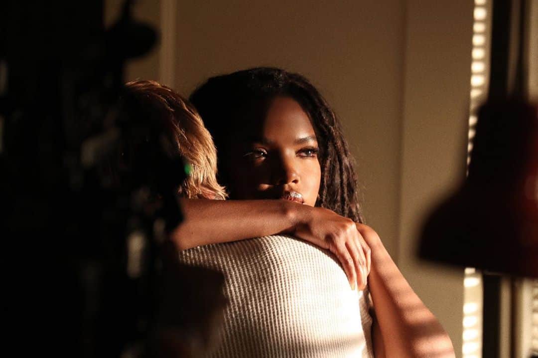 Alfredo Floresのインスタグラム：「📸 @ryandestiny x @justinbieber  #holy BTS out now 🎬」