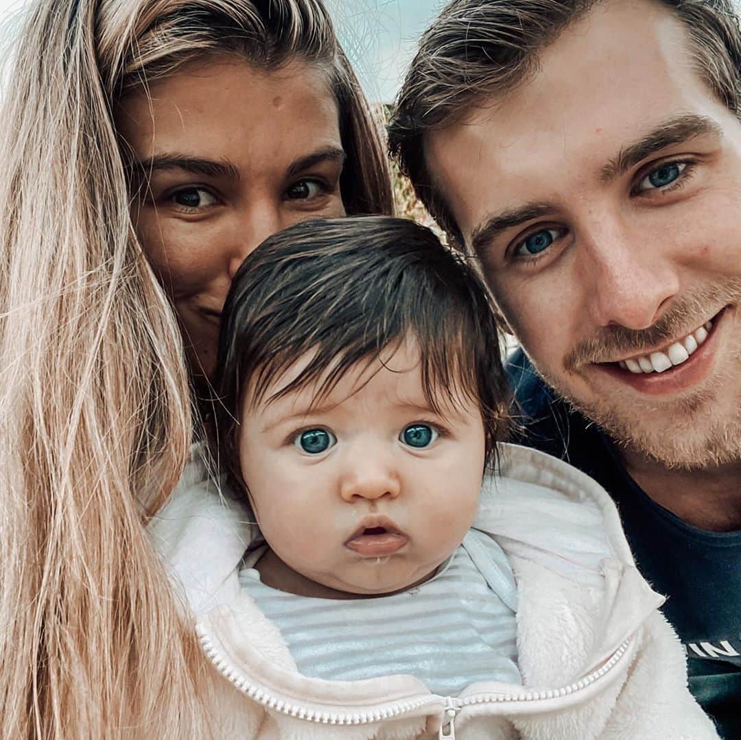 エイミー・ウィラートンのインスタグラム：「How was she ever this squidgey? 🥺 Our fantasy lockdown rogue retreat in the Spanish countryside feels like a lifetime ago!」