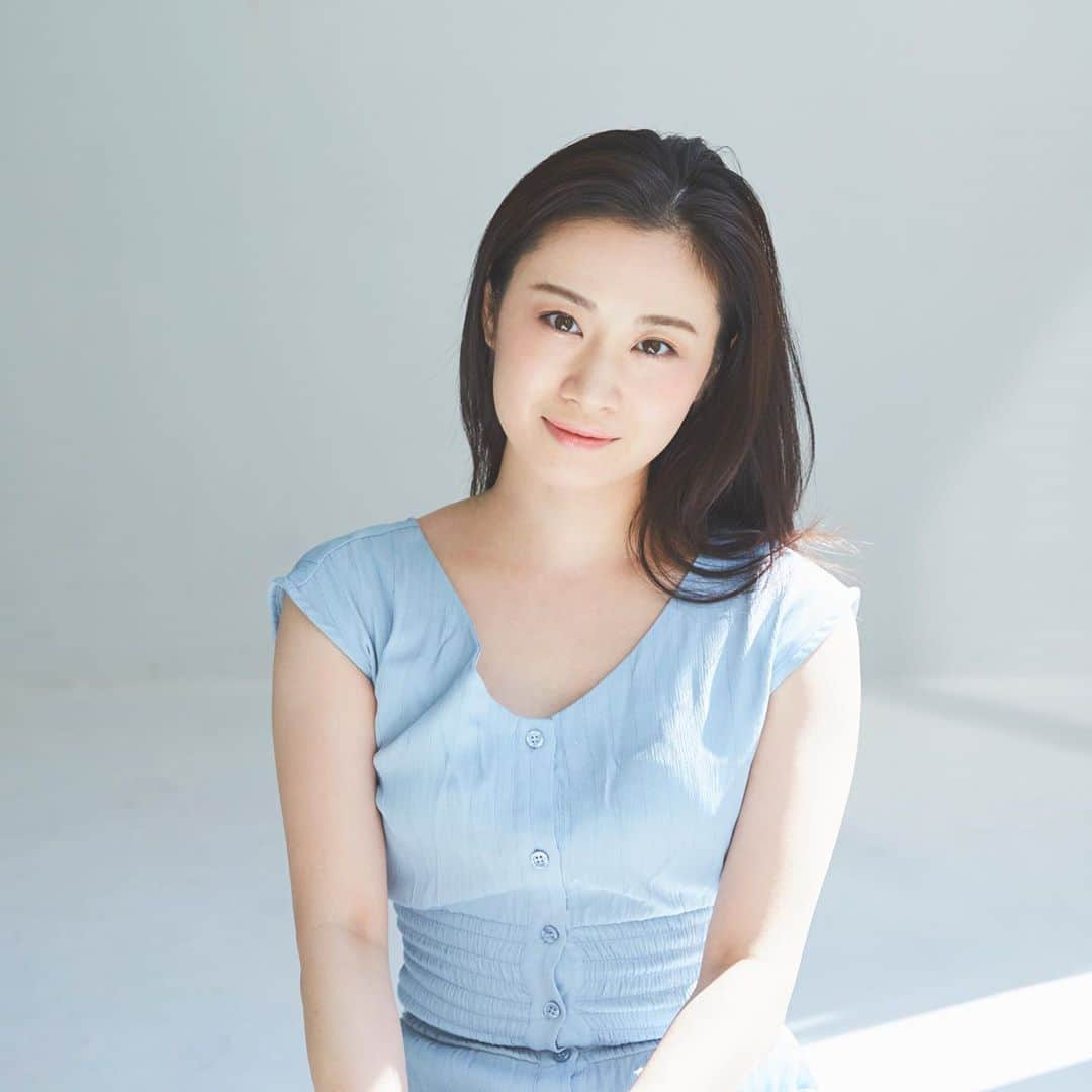 鈴木芳奈のインスタグラム：「おはようございます☀︎ 今週もがんばりましょ〜  Good morning☀︎ Let's do our best this week! #gm#actor#actress#portrait#japan#山形県出身#山形育ち#役者#多くの人と繋がりたい」