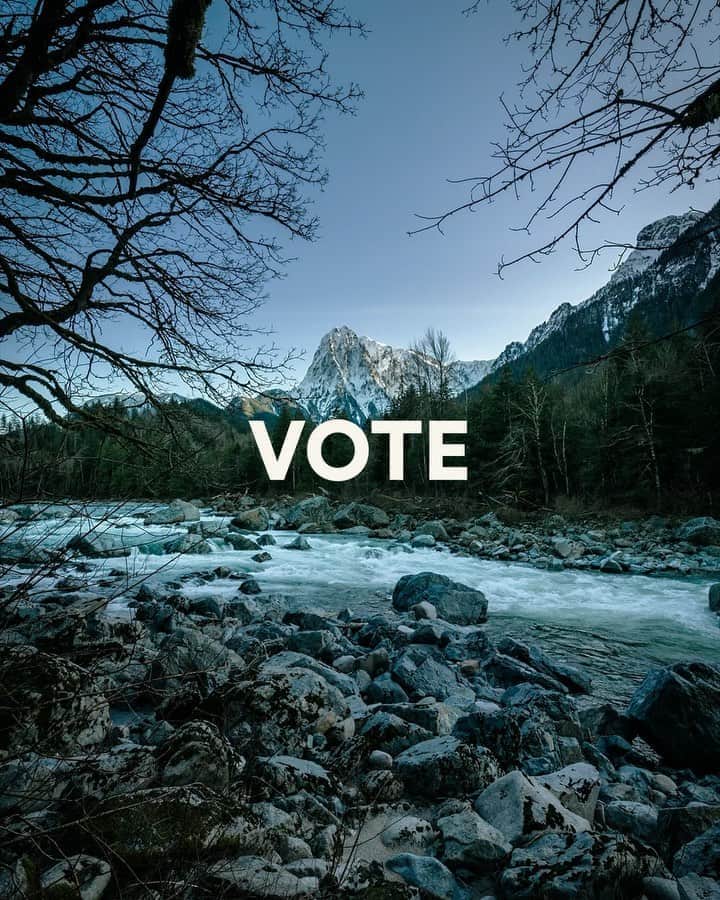 マウンテンハードウェアのインスタグラム：「Use your vote like your climbing areas, backcountry spots, friends, partners, and planet depend on it. (Because they do.) Check your registration status with @votedotorg today! Photo: @jess_talley.」