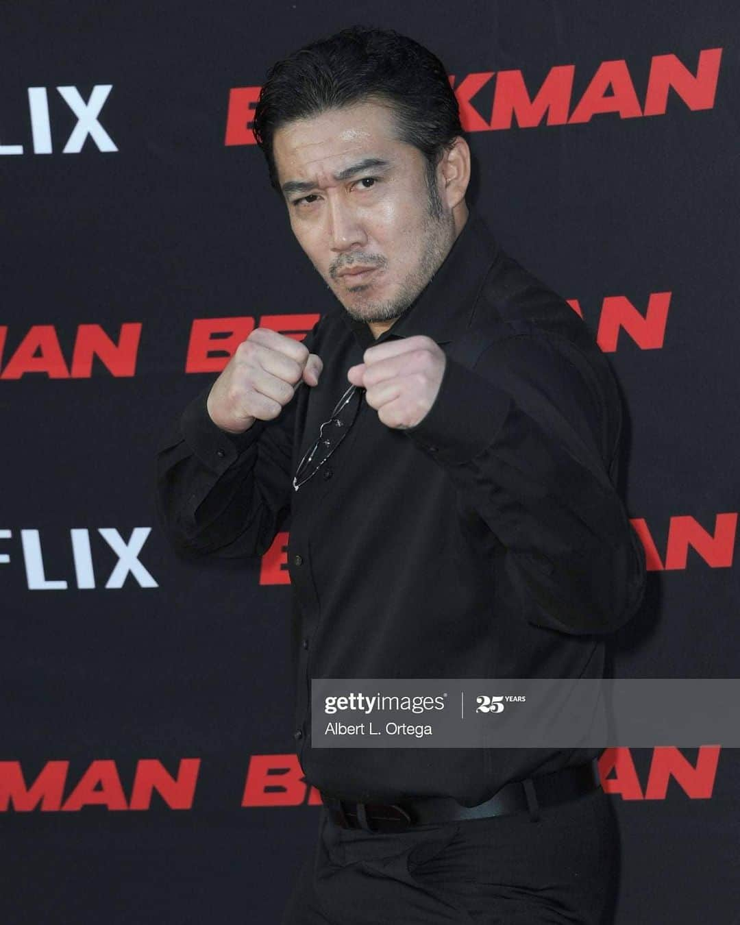 嶋本信明のインスタグラム：「It was a pleasure to be at the world premiere of Beckman at Hilton Los Angeles last night.  I had a great time and so much fun with everybody together!   The movie was awesome!  You guys are gonna love it for sure!   @beckmanmovieofficial You can get DVD at the stores everywhere.  Digital version is available on Universal picture website. And also you can watch it on lots of different streaming channels.   Hope you enjoy the movie!」