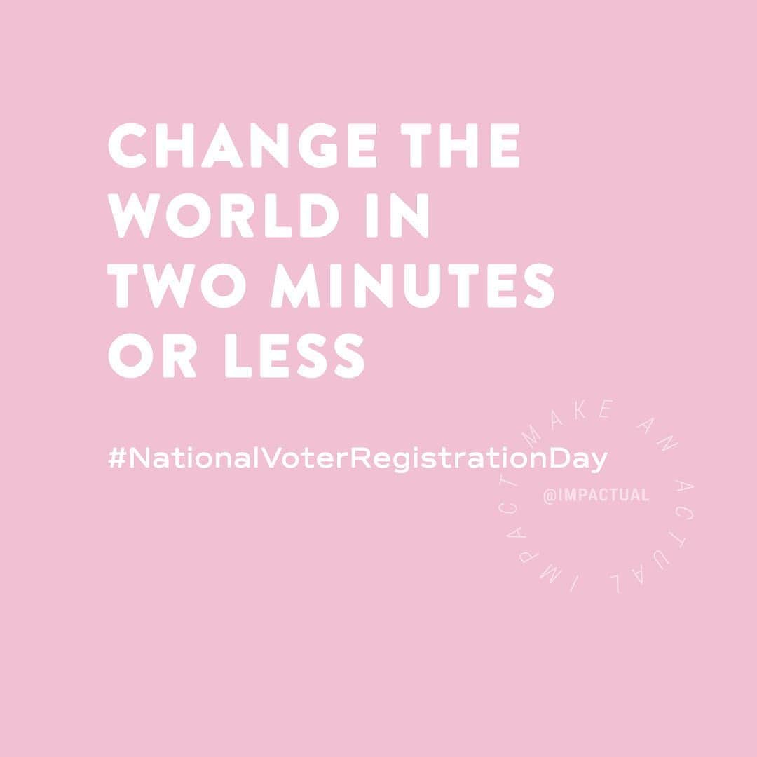 ジョーイ・キングさんのインスタグラム写真 - (ジョーイ・キングInstagram)「WOOHOO ITS NATIONAL VOTER REGISTRATION DAY!!!!!!!! Are you registered? Get registered in under 2 min at the link in my bio #NationalVoterRegistrationDay」9月23日 8時34分 - joeyking