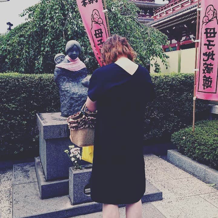 柏崎桃子さんのインスタグラム写真 - (柏崎桃子Instagram)「背中が小さくなったねと言われた。  コツコツと頑張っていこう！  まだまだやれる！まだやれる！  #ダイエット #背中 #小さくなった #浅草」9月23日 9時15分 - momoko_kashiwazaki