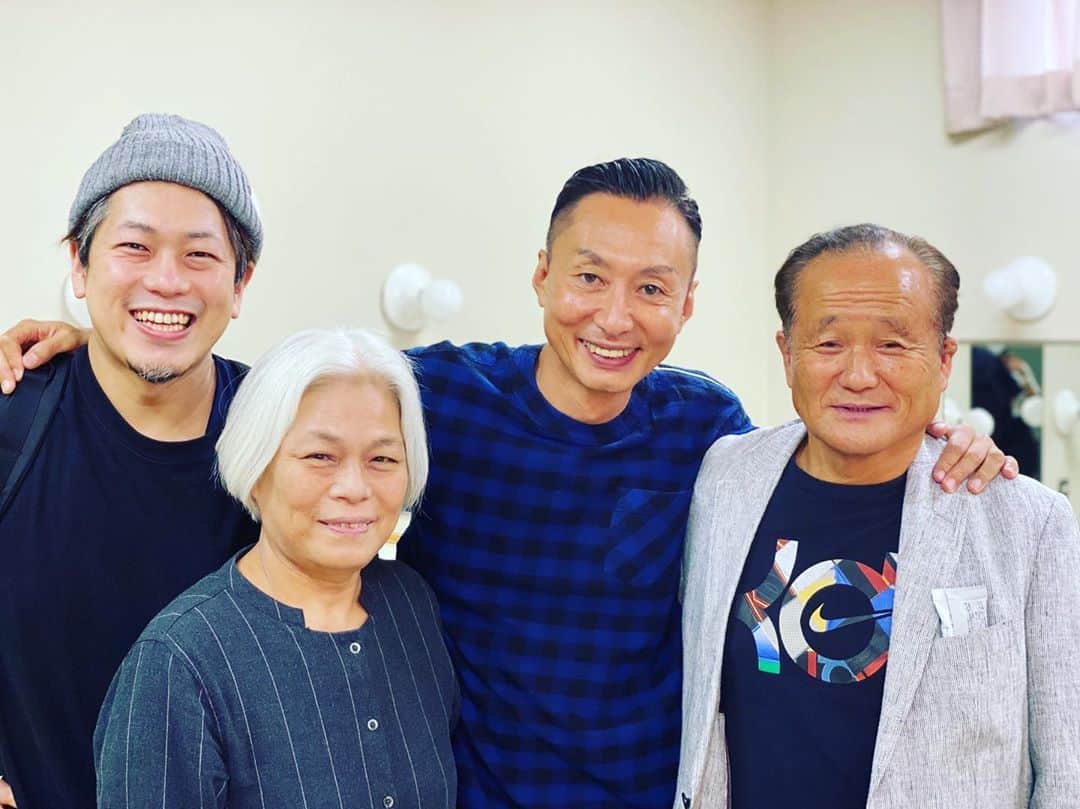 のインスタグラム：「仁さん Happy 70’s birthday 🎂  #古希 #もう30数年のお付き合い #僕にとって最年長のフロントFPT #ずっとお元気で✨✨✨ #震災も放射能の風評被害も超えてきた東北チームはハンパないから✨」