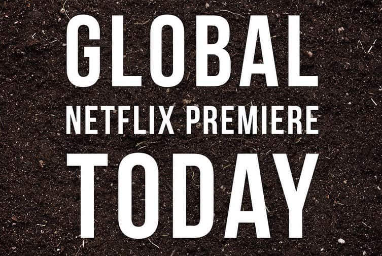 イアン・サマーホルダーさんのインスタグラム写真 - (イアン・サマーホルダーInstagram)「GLOBAL WATCH PARTY WITH US IN 40 minutes!?@kissthegroundmovie  KISS THE GROUND IS NOW STREAMING ON @netflix please watch with us tonight! Or any night but you have US tonight 😘. SEE YOU IN 37.5 MINUTES!」9月23日 9時22分 - iansomerhalder