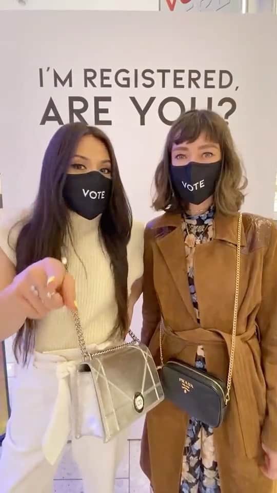 Saks Fifth Avenueのインスタグラム：「Every voice matters, and with election day fast approaching, it's more important than ever to exercise your right to vote. We teamed up with @catcherinthestyle to chat about the history of voting and why every vote counts. @headcountorg」