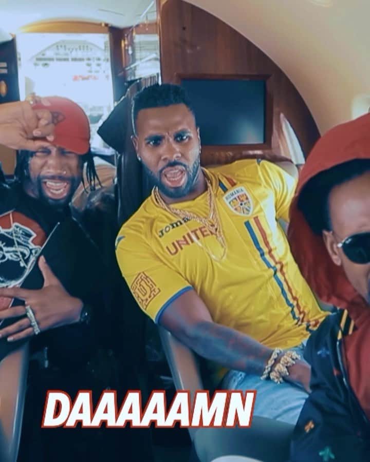 ジェイソン・デルーロのインスタグラム：「When you gotta go, you gotta go 😂 @thejeremystrong @kingofhearts.official #BigMeeze 🎥 @davidstrib」