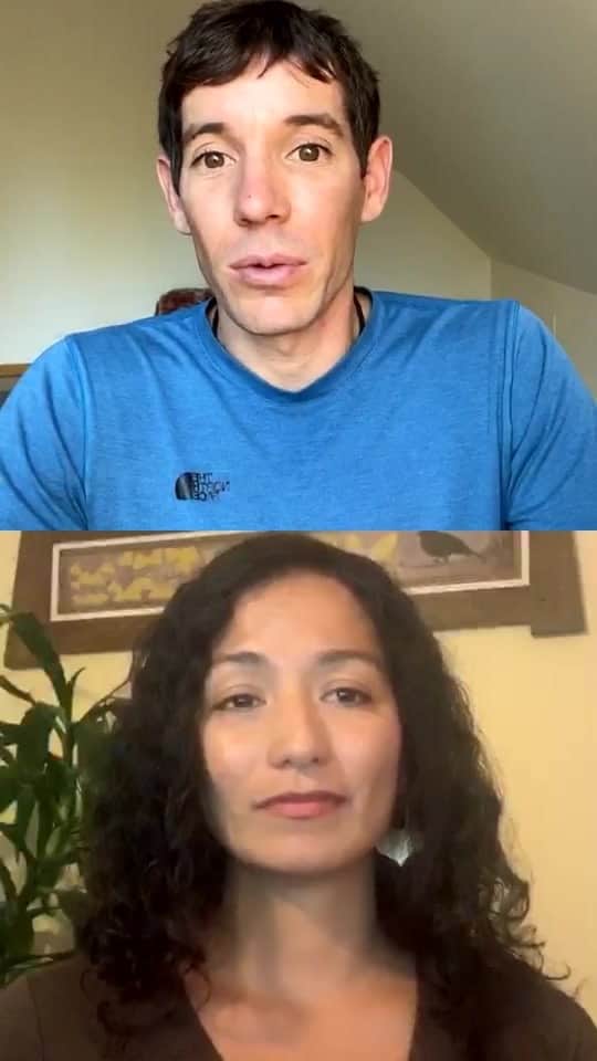 アレックス・オノルドのインスタグラム：「Rebekah Casey from GRID joins me to explain the work they’re doing with solar plus storage in CA and how that helps with the current wildfires.」