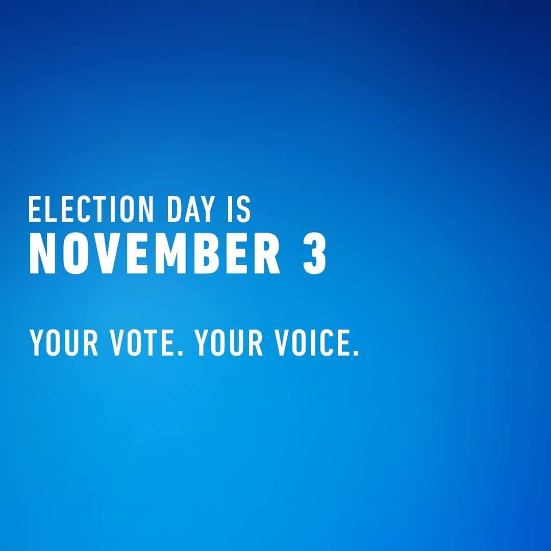 Forever 21 Menさんのインスタグラム写真 - (Forever 21 MenInstagram)「Today is #NationalVoterRegistrationDay! 🗳   Are you registered to vote? Tag 3 friends who might need a friendly reminder 😊  You can register online, by mail or in person. Don’t miss your opportunity to vote in the 2020 elections! Text VOTER to 26797 to register to vote + head to @iamavoter for more info 🗳」9月23日 11時28分 - forever21men