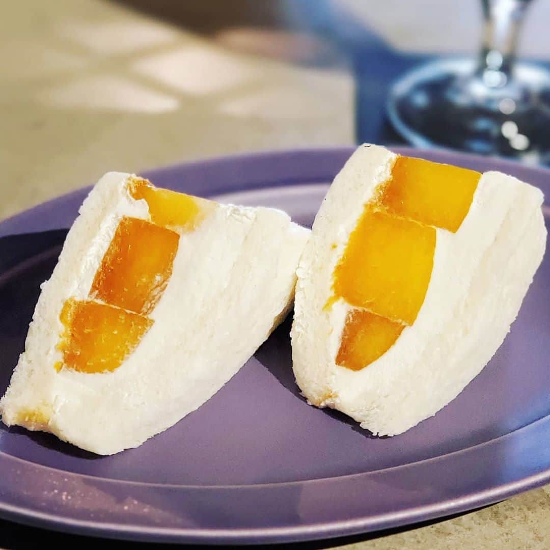 ミスター黒猫（黒猫仙人）のグルメインスタ