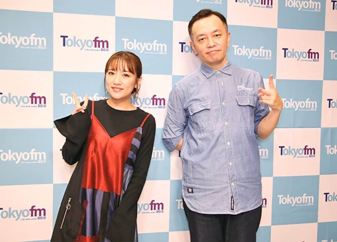 高橋みなみの「これから、何する？」のインスタグラム：「水曜日パートナーは、✨#高橋芳朗 さん✨！  今日は、#AKB48 #峯岸みなみ さん＆ #向井地美音 さん、そしてRAM RIDERさんが登場！  これから、英語力あげちゃう？では英語にまつわる、お悩みを解決！  これから、ジャパネットたかたしちゃう？では、優秀で話題の商品をご紹介！  ⏬#radiko はこちら！ http://radiko.jp/share/?sid=FMT&t=20200923130000  #これなに #高橋みなみ #tokyofm #RAMRIDER」