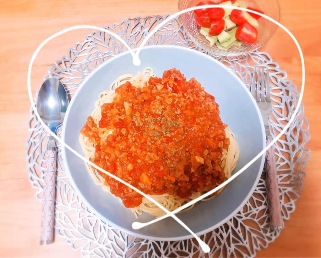 諏訪彩花のインスタグラム：「このまえ久しぶりにミートソース作った(^^)うーん、これは得意料理に追加しちゃおうかな…笑♪」