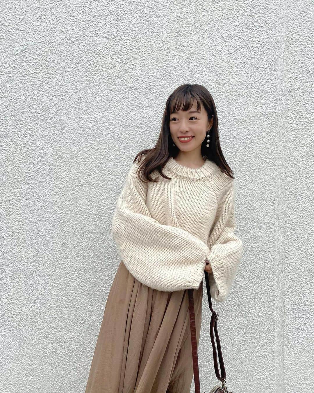 吉田佳菜のインスタグラム：「ㅤㅤㅤㅤㅤㅤㅤㅤㅤㅤㅤㅤㅤ ㅤㅤㅤㅤㅤㅤㅤㅤㅤㅤㅤㅤㅤ 楽しみにしてたニット+ブラウスsetがいよいよ今週入荷予定！ ニットはこんな風にロングスカートと合わせても♡ ㅤㅤㅤㅤㅤㅤㅤㅤㅤㅤㅤㅤㅤ 袖のボリュームかわいいなぁ〜🍁 ㅤㅤㅤㅤㅤㅤㅤㅤㅤㅤㅤㅤㅤ ㅤㅤㅤㅤㅤㅤㅤㅤㅤㅤㅤㅤㅤ #kana_chicode #ちわcode #whoswhochico #salonbychico ㅤㅤㅤㅤㅤㅤㅤㅤㅤㅤㅤㅤㅤ」