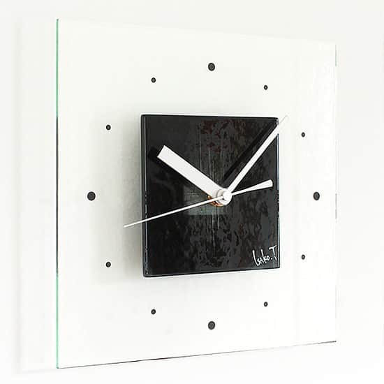 comb de shioさんのインスタグラム写真 - (comb de shioInstagram)「男の書斎に人気のブラック✨  時計から、アートのある生活、はじめませんか？  glass art clock by Isako TODA﻿ ﻿ #アートのある暮らし ﻿ ------------------------﻿ 【作品リスト】﻿ ﻿ ■ ガラスアート時計・「静かな夜」 C_190326  オンラインショップ掲載中です。﻿ ﻿ ﻿ #combdeshio﻿ #コムデシオガラス ﻿ #コムデシオ ﻿ #ガラス作家杜多一菜子﻿ #三重県  #三重県津市  #インテリア好きな人と繋がりたい﻿ #インテリアデザイン﻿ #おしゃれインテリア #インテリアアート #壁掛けインテリア #おしゃれな部屋  #抽象画アート #寝室インテリア  #壁掛け時計 #ガラス時計 #新築祝いのプレゼント #結婚祝いのプレゼント  #おうち時間を楽しむアイテム ﻿#インテリア時計  #artist  #interiorart #interiorartwork #artclock #glassclock #japanesecraft #clock」9月23日 15時24分 - comb_de_shio