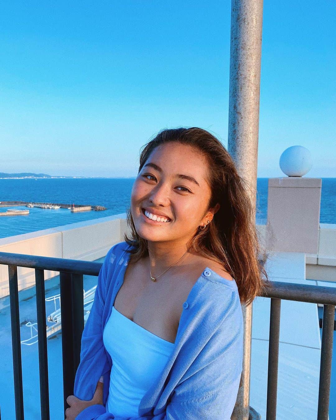 のインスタグラム：「💙」