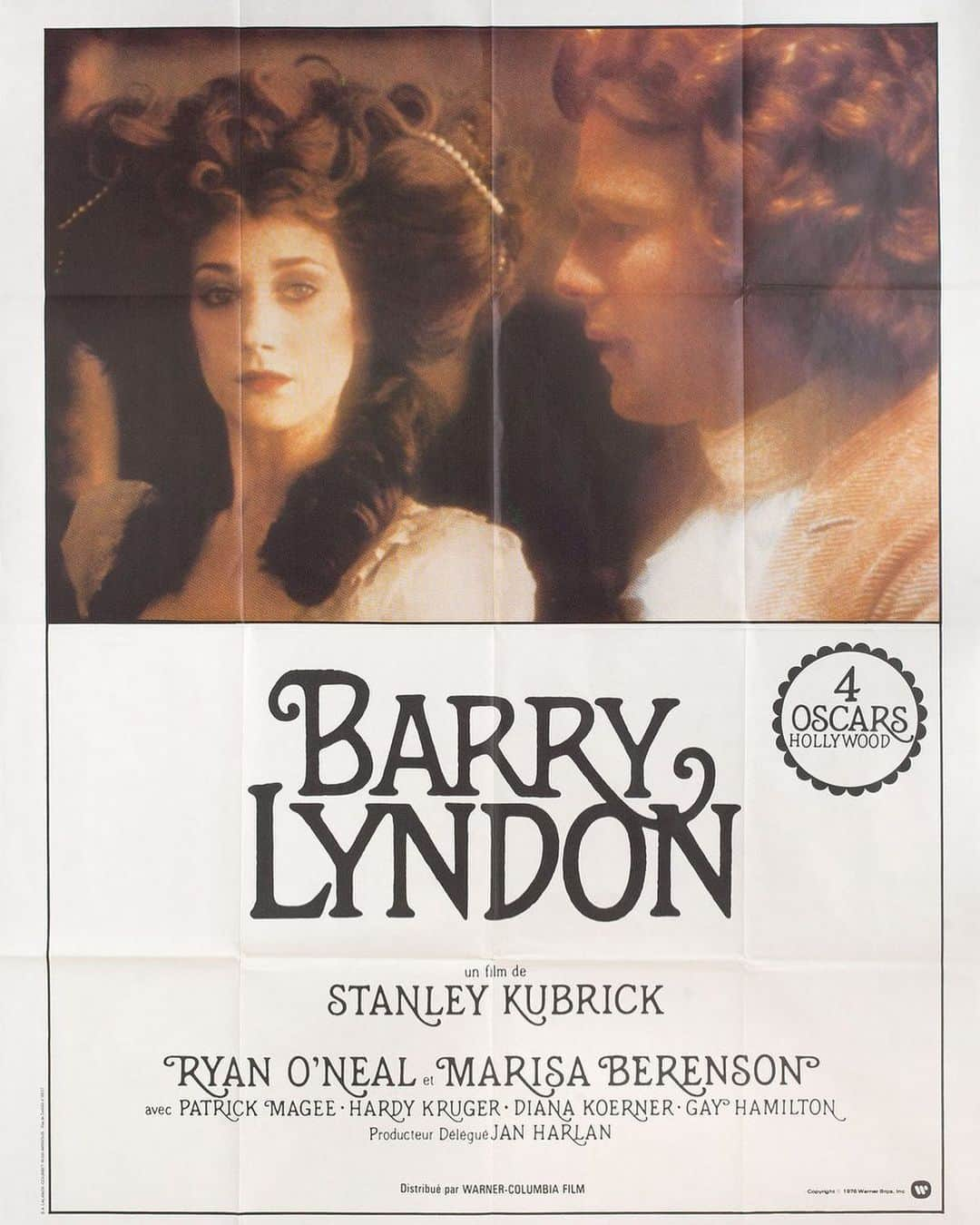 アレックス・ペティファーさんのインスタグラム写真 - (アレックス・ペティファーInstagram)「Classic Movie : BARRY LYNDON  Directed by : Stanley Kubrick  Barry Lyndon is probably a lot of people’s least favorite film of Kubrick, but there is a gentle subtleness to this film. The incredible use of natural light used in this film by cinematographer ‘John Alcott’ astonishes me, watching this film almost bring you into a meditative state.   This is a must watch.   #stanleykubrick #classicfilm #filmsnotdead #movieoftheweek」9月23日 15時55分 - alexpettyfer