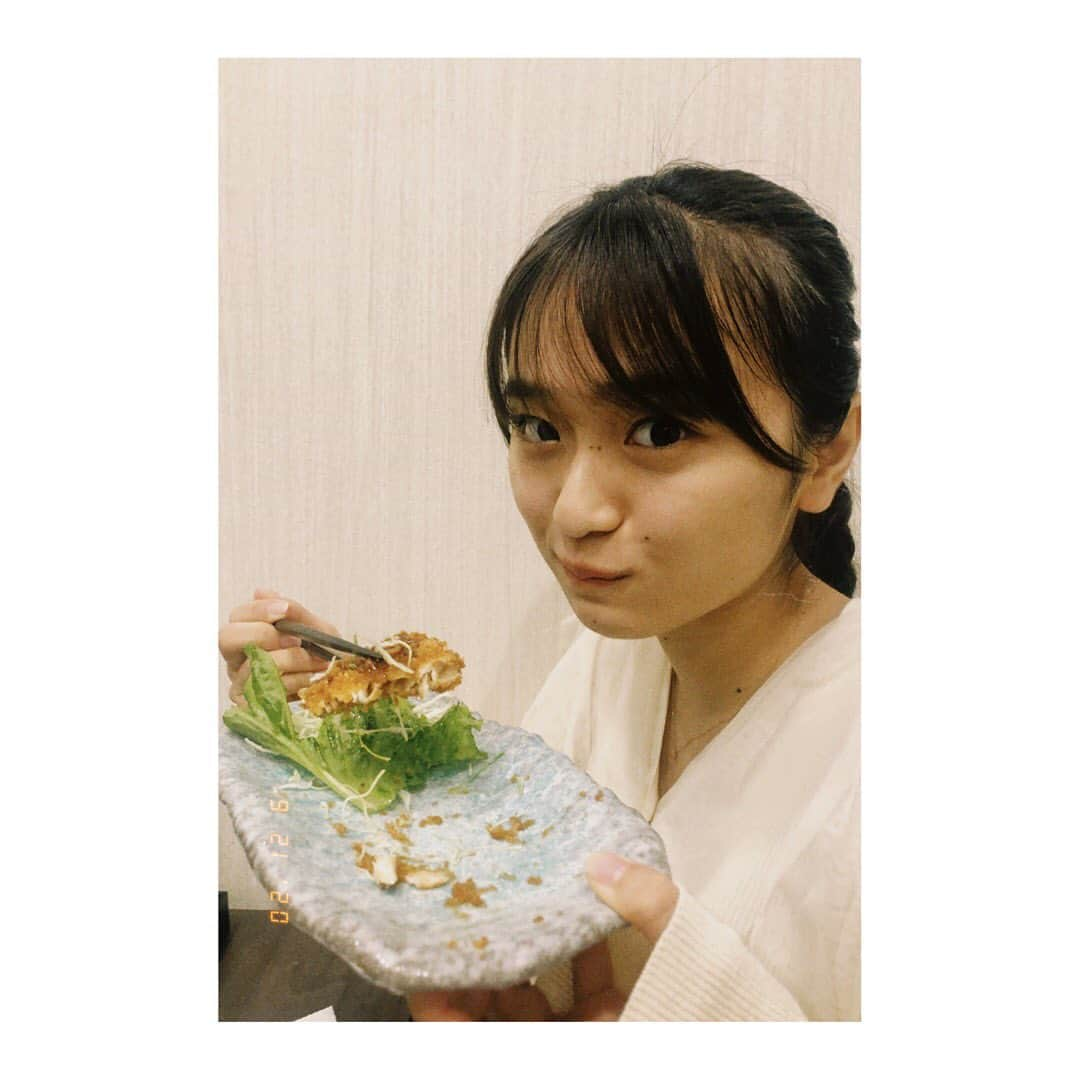 橋本乃依さんのインスタグラム写真 - (橋本乃依Instagram)「🐟 ポニーテール三つ編みするのはまってます  #film #もぐもぐ顔 #のいカフェさんぽ」9月23日 16時11分 - noihashimoto_official