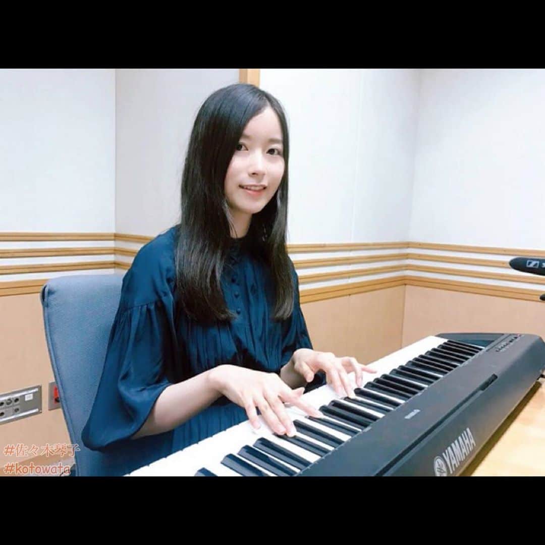のインスタグラム：「僕も有志で寄書きしたかったです。  #佐々木琴子 #佐々木琴子推し #乃木坂46 #2期生 #kotowata」