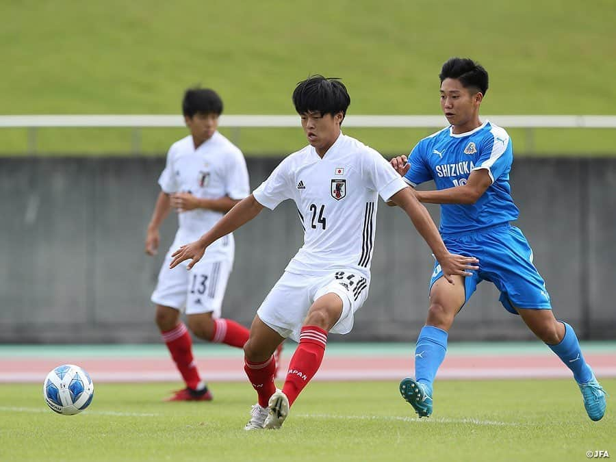 日本サッカー協会さんのインスタグラム写真 - (日本サッカー協会Instagram)「【MATCH PHOTO】2020 #SBSカップ ドリームユースサッカー 3位決定戦   #U16日本代表  1-2  静岡ユース ⌚9月22日(火)11:00KO 40分ハーフ 静岡県草薙総合運動場 陸上競技場 ※無観客試合  [得点経過] 3'　失点 43'　失点 64'　内藤大和  GK 12　#森脇真一　（ジュビロ磐田U-18）  DF 13　#田代紘　（ヴィッセル神戸U-18）  16　#植田悠太　（京都サンガF.C.U-18）  17　#齋藤晴　（JFAアカデミー福島U-18）  24　#池谷銀姿郎　（横浜FCユース）  MF  7　#大迫塁　（神村学園高）  15　#山崎太新　（横浜FCユース）  18　#楢原慶輝　（サガン鳥栖U-18）  19　#坂井駿也　（サガン鳥栖U-18）  FW 10　#内藤大和　（ヴァンフォーレ甲府U-18）  11　#髙橋隆大　（静岡学園高）   交代 40分　山崎太新 →  5　 #梶浦勇輝　（FC東京U-18）  HT　田代紘 →  3　 #杉田隼　（横浜FCユース）  55分　植田悠太 →  6　#溝口修平　（鹿島アントラーズユース）  55分　髙橋隆大 →  8　 #北野颯太　（セレッソ大阪U-18）  62分　大迫塁 →  21　#桒原陸人　（ガンバ大阪ユース）  62分　森脇真一 →  23　#齋藤朝陽　（FC東京U-15深川）  69分　楢原慶輝 →  9　 #南野遥海　（ガンバ大阪ユース）  69分　齋藤晴 →  2　 #石川晴大　（清水エスパルスユース）    SUB 1　 #宮本流維 （名古屋グランパスU-18）  4　 #行德瑛　（静岡学園高）  14　#福井太智　（サガン鳥栖U-18） 22　#橋本陸斗　（東京ヴェルディジュニアユース）  25　#福田師王　（神村学園高）  20　#土肥幹太　（FC東京U-18）  監督 #森山佳郎  #daihyo #jfa」9月23日 17時41分 - japanfootballassociation