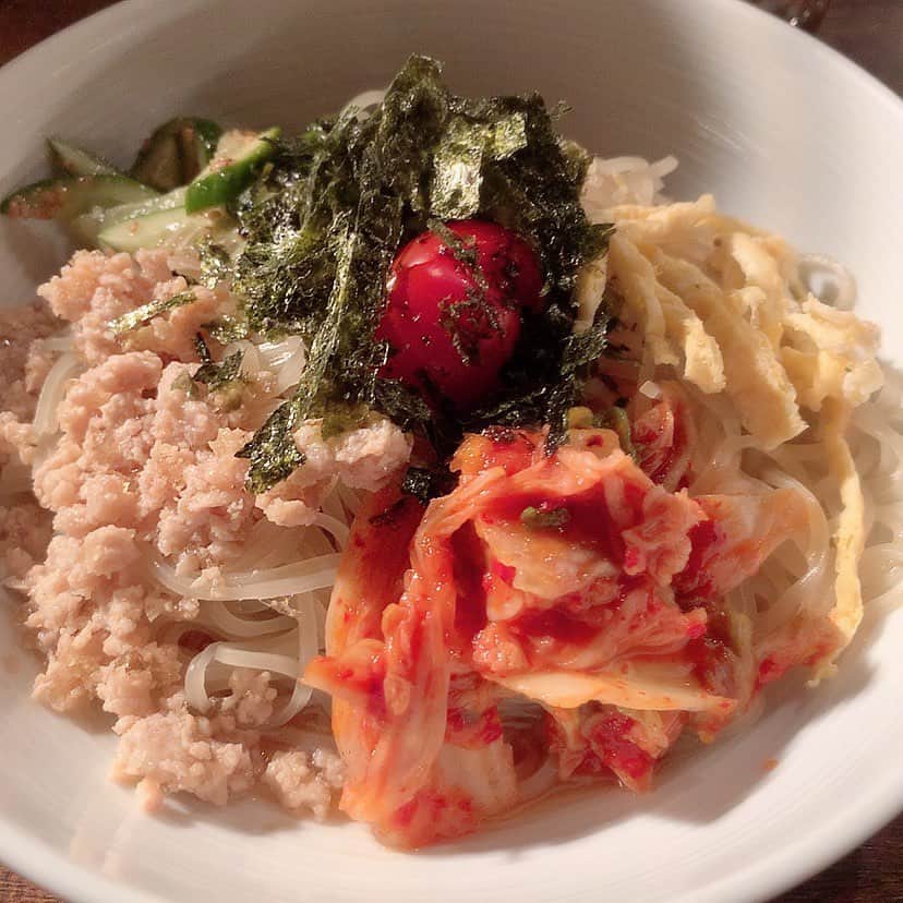 澤野井香里さんのインスタグラム写真 - (澤野井香里Instagram)「#渡月橋 や#嵐山散策 して、大好きな焼肉屋さんへ(*^^*) ﻿ ﻿ 炭火でジュージュー🥩どれも最高に美味しくて、いつも余分に焼いてお持ち帰り😝♡﻿ 帰りは日帰り温泉♨️の#風風の湯 にも寄って、夜はみんなぐっすり😴﻿ ﻿ #ks_20✨ #ks_kyoto✨ #京都　#嵐山　#焼肉李　#京都グルメ　#京都ディナー　#嵐山グルメ　#京都焼肉　﻿ #kyoto #arashiyama #ks_dau #ks_dau_2020 #M🍒_」9月23日 18時13分 - kaori_sawanoi