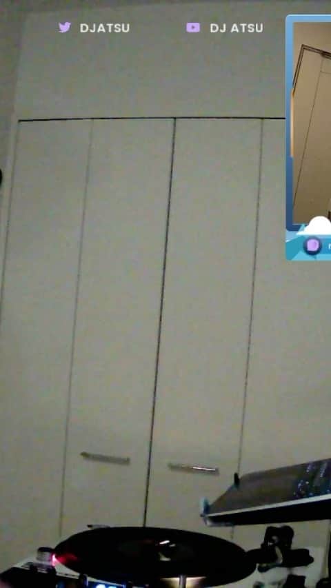 DJ ATSUのインスタグラム：「#Twitch  昨日は初めて"Raid"というものをHAZIMEさんに体験させて頂きました！ビックリしたーw﻿ ありがとうございました😊﻿ ﻿ 良かったらフォローして聴いて下さいませ☆﻿ ※プロフィールのホムペURLから飛べます。﻿ ﻿ https://twitch.tv/dj_atsu﻿」