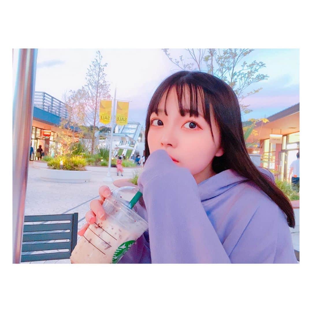 奥本陽菜さんのインスタグラム写真 - (奥本陽菜Instagram)「#彼女とデートなうに使っていいよ  ・ ・ ・ ・ これはこの前の写真やけど今日スタバの新作お芋のやつ🍠飲んできた~🥰 ・ ・ ・ ・ ・ 激おいしい🤤」9月23日 18時20分 - hinanohiroshima
