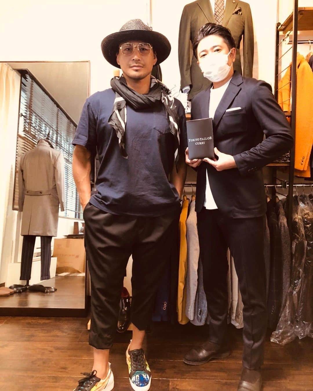 魔裟斗さんのインスタグラム写真 - (魔裟斗Instagram)「東京テーラーへ スーツを作りに  こんな時代だからこそバシッとかっこつけます！ #魔裟斗  #tokyotailor  @tokyotailor」9月23日 18時38分 - masato.official