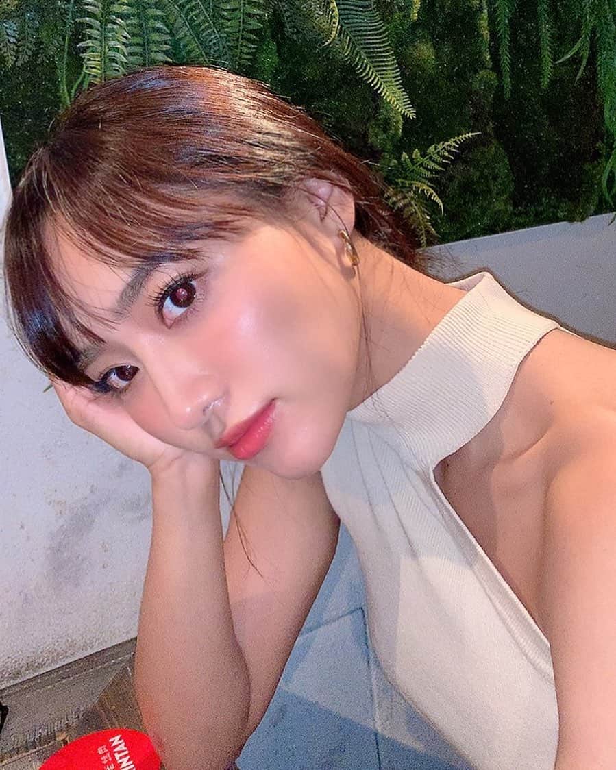 のインスタグラム：「😘」